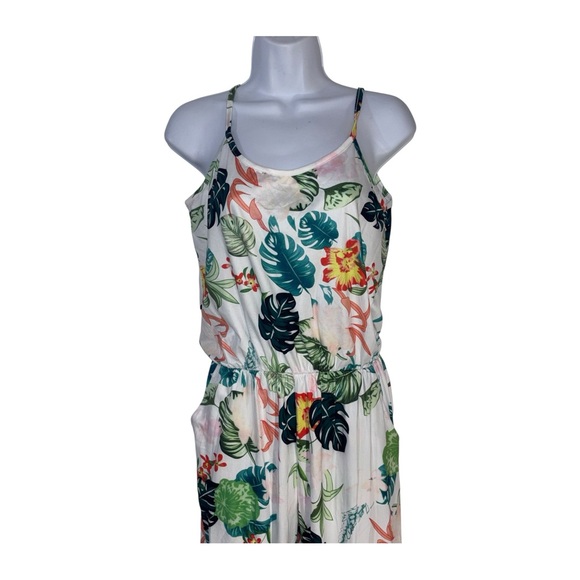Bundle of two tropical print Jumpsuits Size Medium - Picture 3 of 9